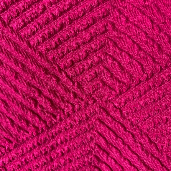 Maeve by Anthropologie magenta peplum top. Size M - Picture 4 of 6